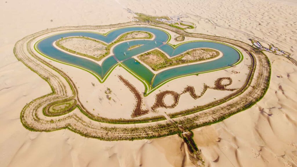 Al Qudra Lakes, a tranquil desert oasis in Dubai